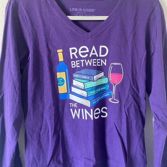 Life Is Good Womens Crusher Tee Size XS Read Between The Wines V Neck Shirt Top - Picture 3 of 10